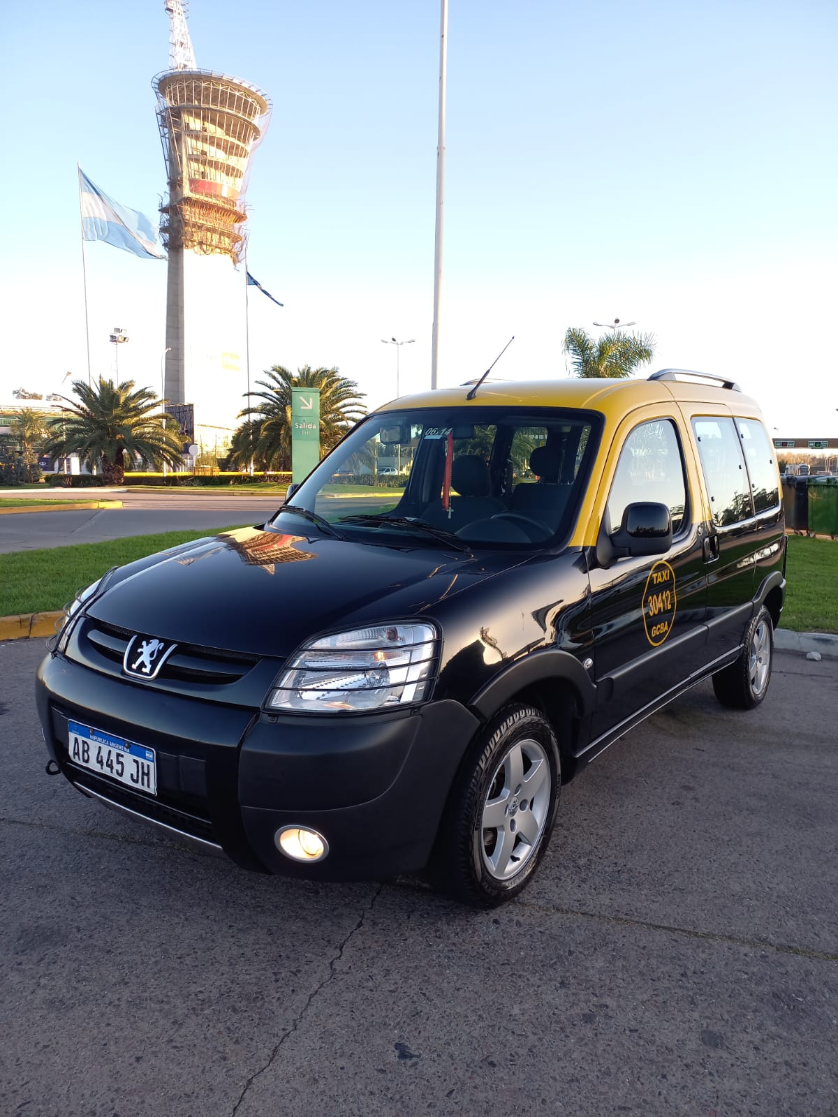 Autos / Sedanes Ejecutivos